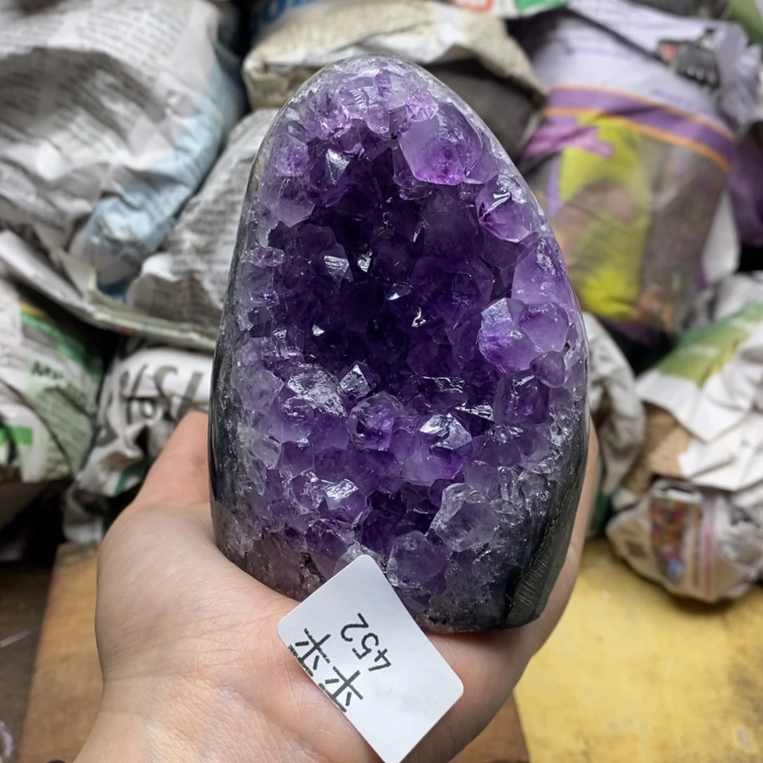 紫晶乌拉圭未镶嵌