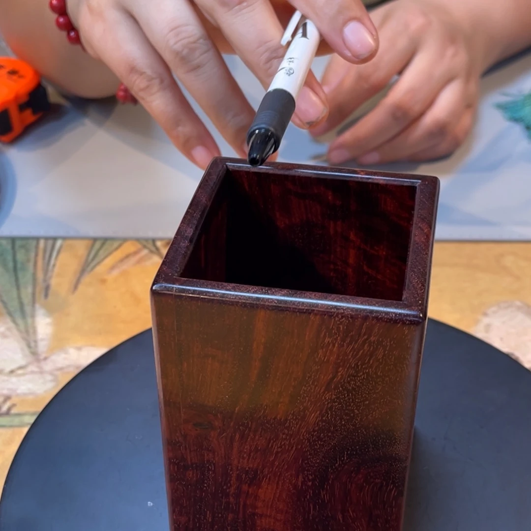 檀香紫檀（小叶紫檀）笔筒137