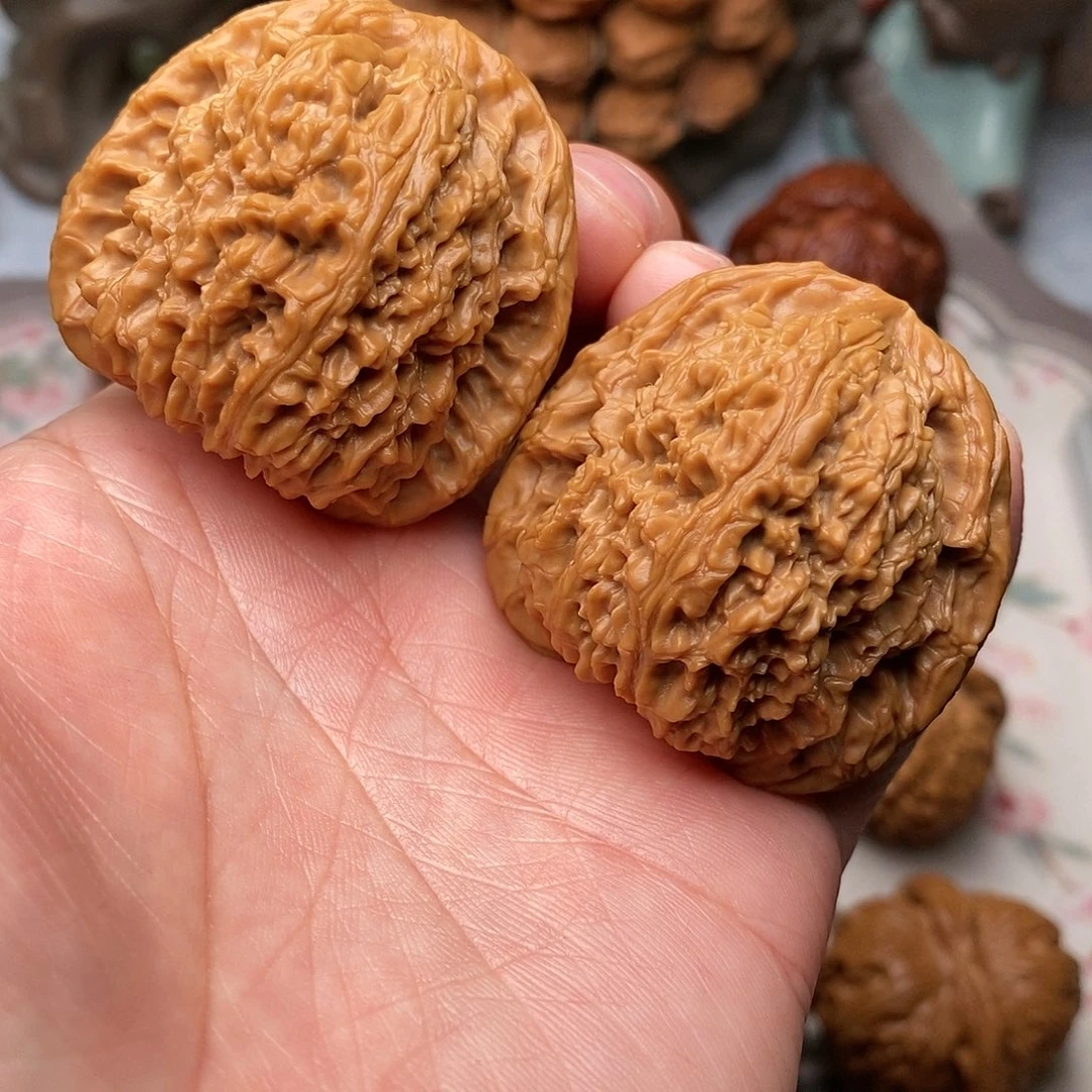 文玩核桃把件南疆