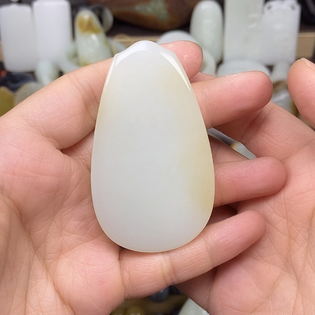 和田玉未镶嵌颈饰26