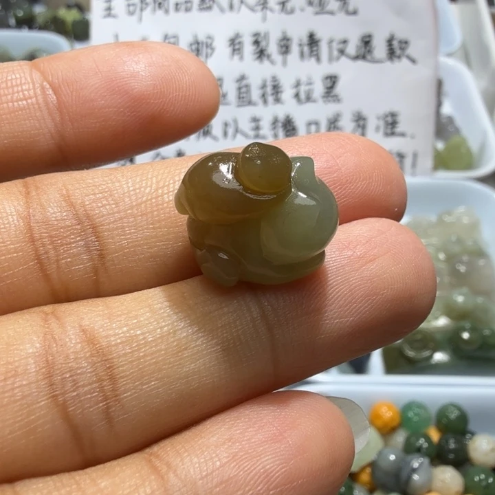 用***2未镶嵌和田玉珠宝半成品