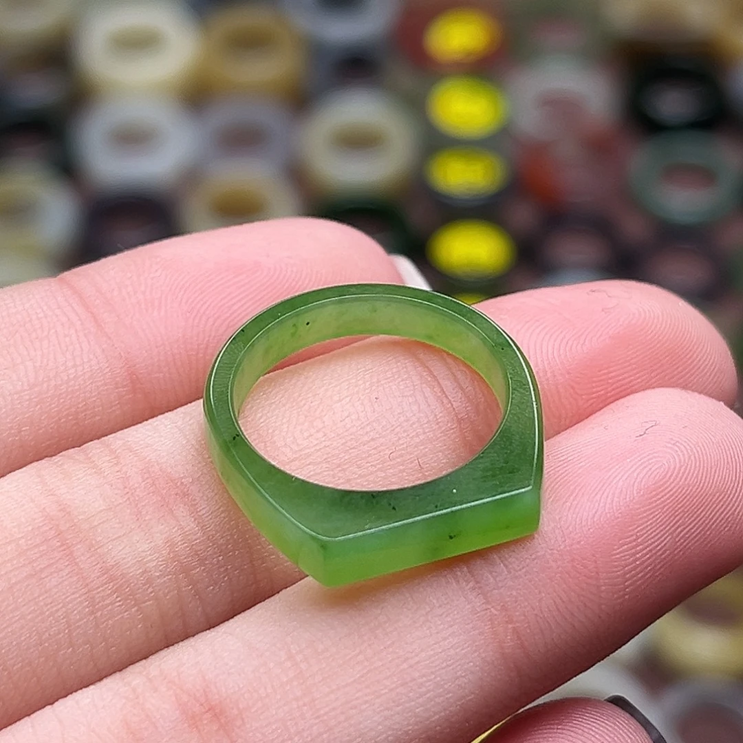 和田玉未镶嵌戒指17.3青苹果新品