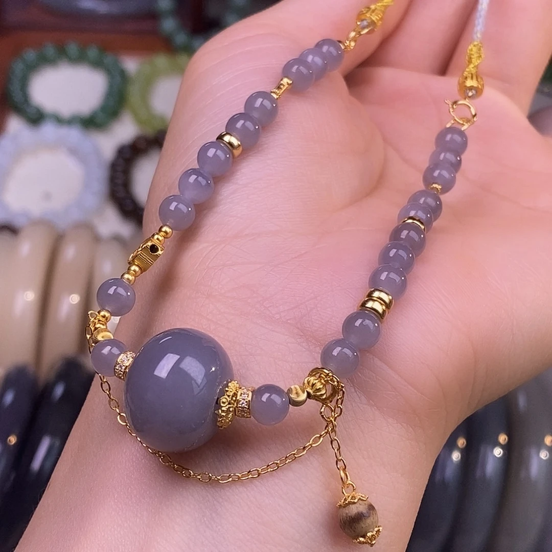 颈饰未镶嵌和田玉烟紫设计款项链