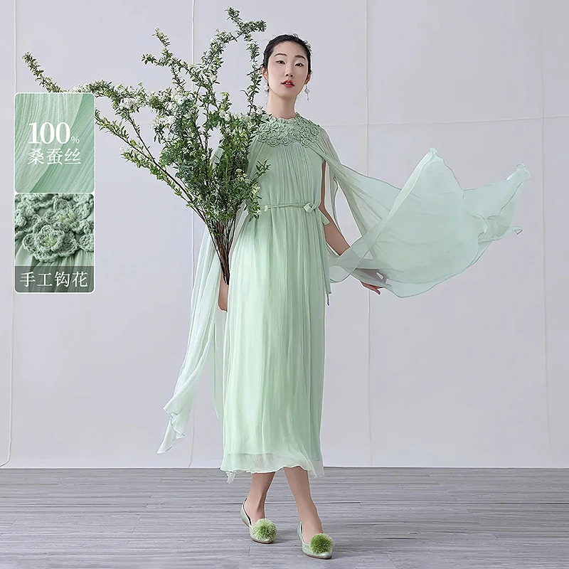 生活在左桑蚕丝连衣裙拼飞片手钩花串珠2025春夏新品1952066