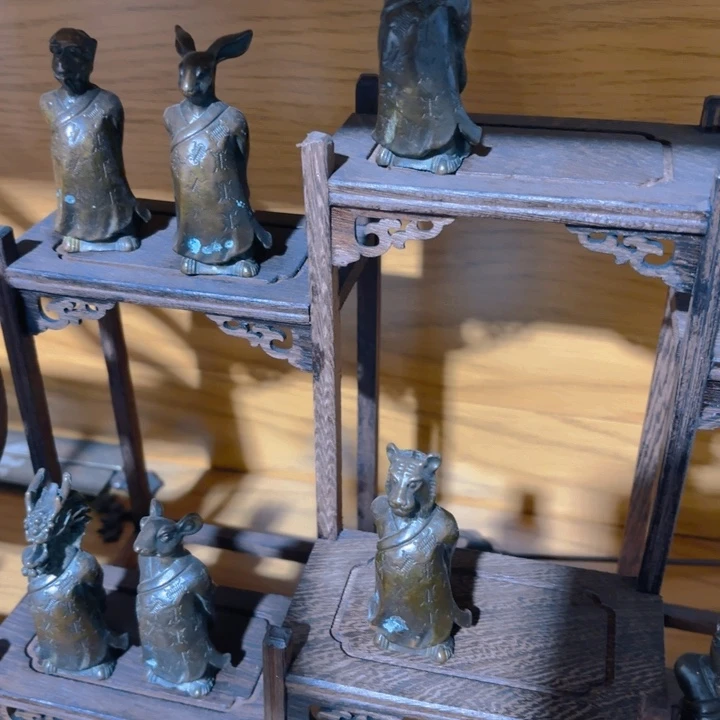 铜器摆件收收藏藏