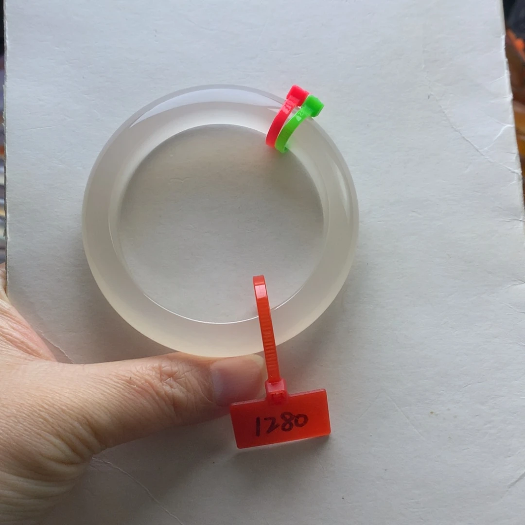 玛瑙/玉髓手镯未镶嵌?56.9