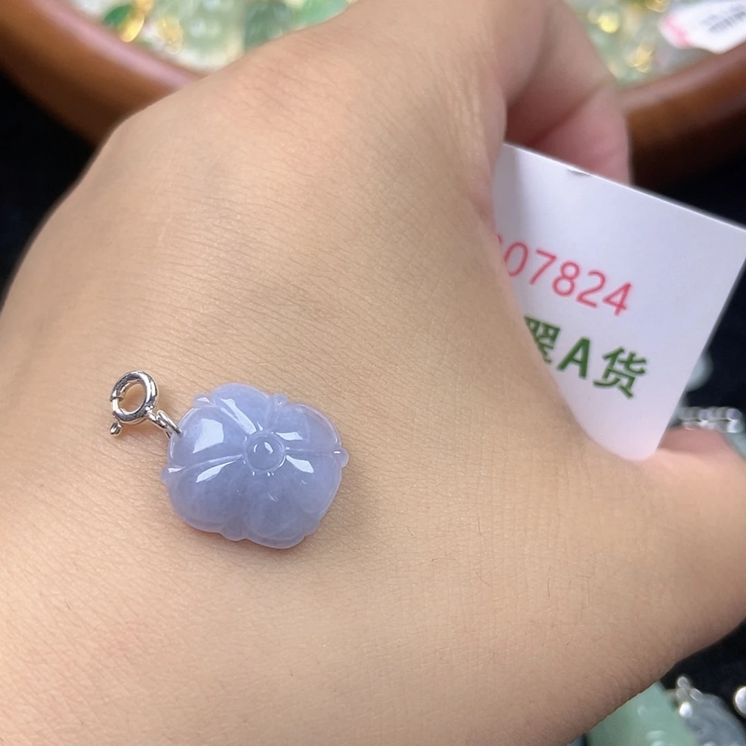 未镶嵌挂件翡翠天然