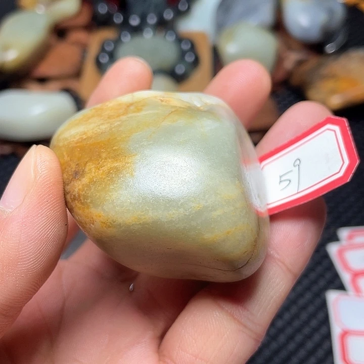 未镶嵌和田玉挂件59