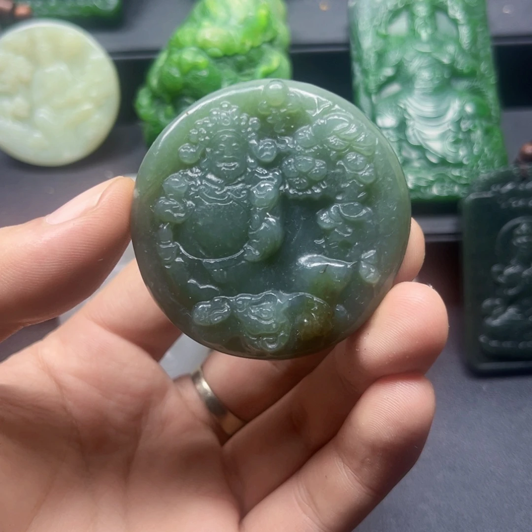 和田玉未镶嵌颈饰和田玉