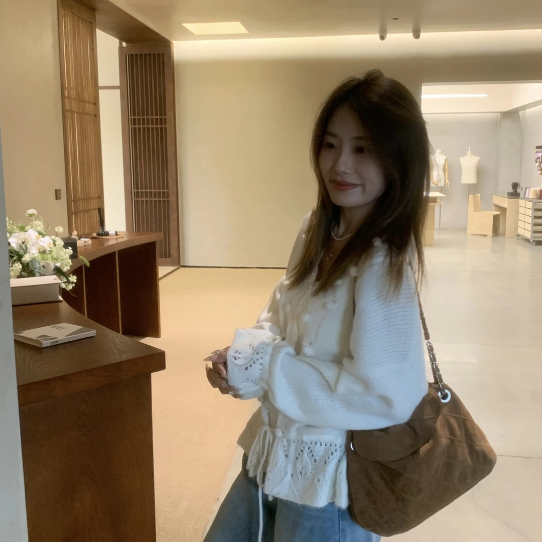 【楠楠】厚款气质慵懒风镂空针织衫女V领收腰钩花上衣高级感毛衣