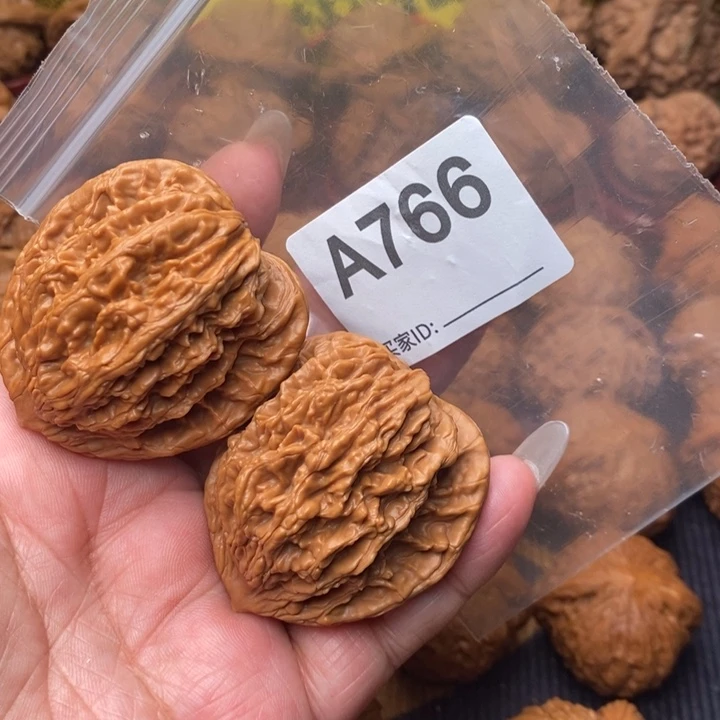 核桃把件麦虎44尺766号