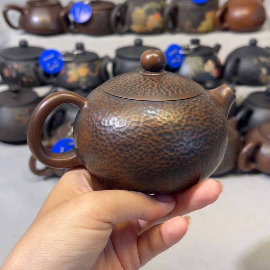 【闪购商品】红泥 锤纹壶 容量 190c c