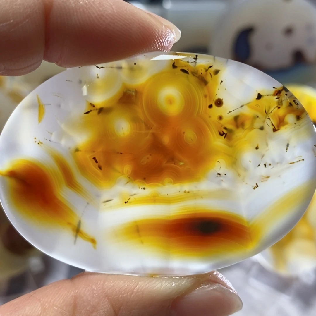 玛瑙/玉髓颈饰合金
