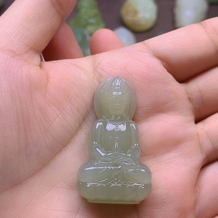 晚***星颈饰未镶嵌和田玉