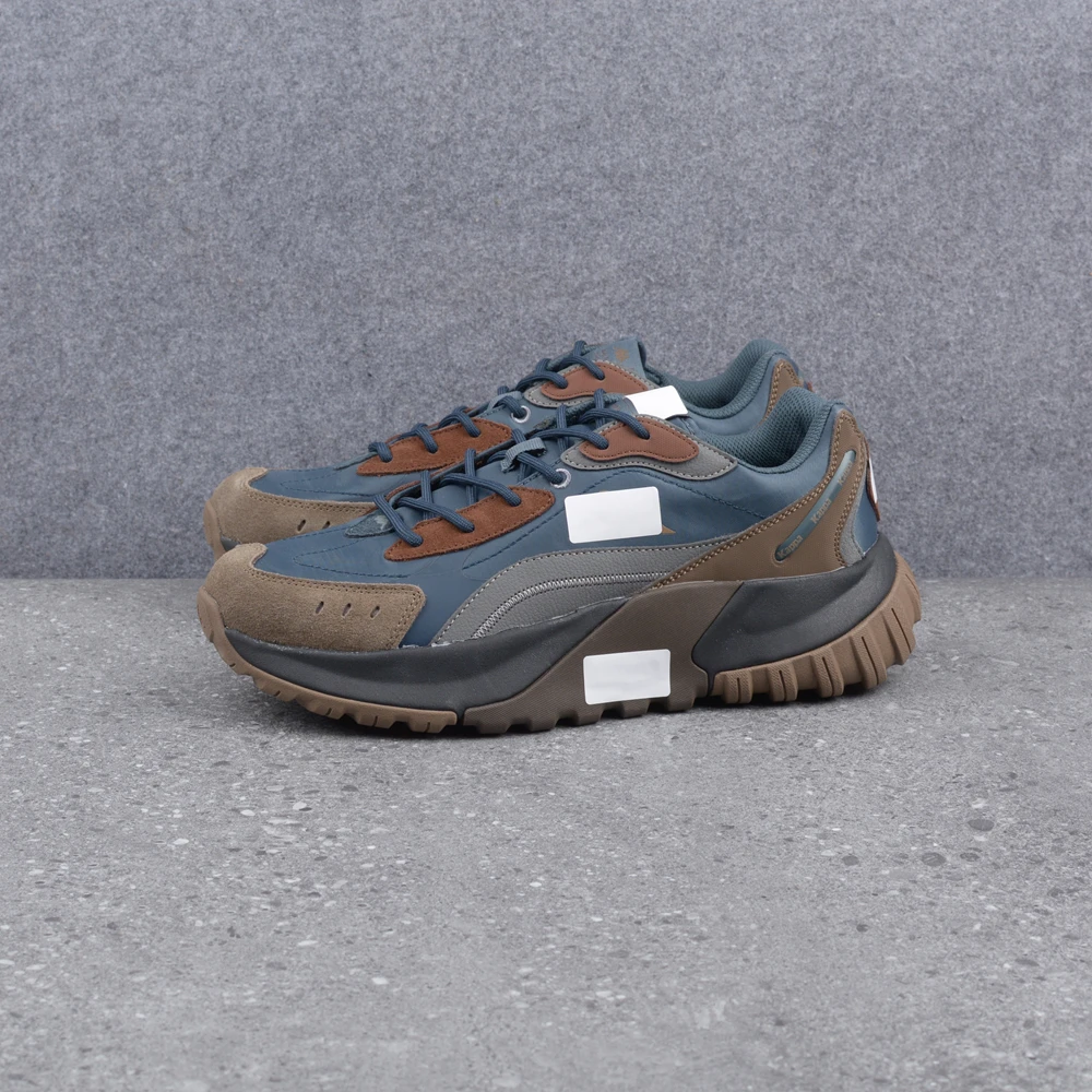 男士休闲运动真皮舒适跑步鞋（偏小半码）2017