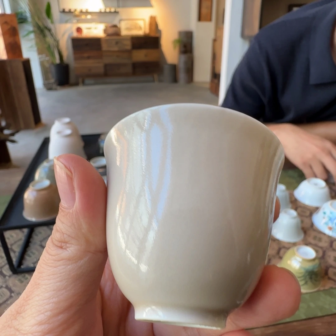 金***麦土燃柴窑单色釉小杯