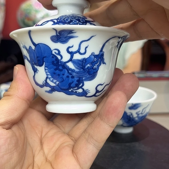 盖碗青花狮子绣球盖碗