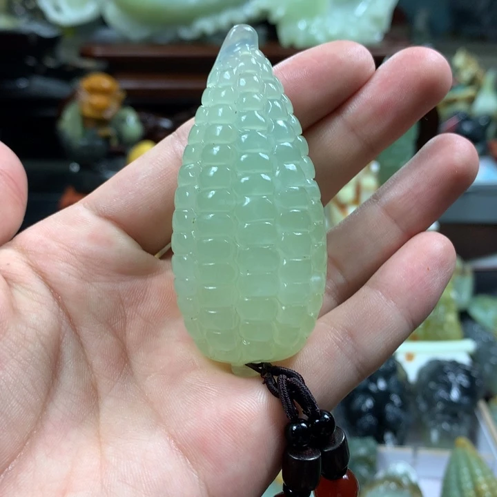 岫玉未镶嵌手把件