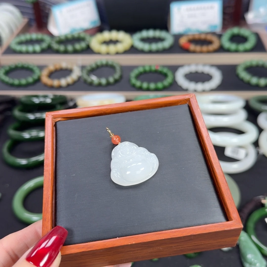 和田玉未镶嵌吊坠(不含链)