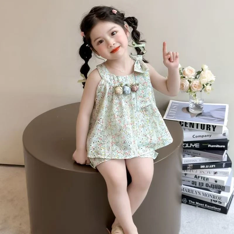 女童夏装2025新款儿童洋气女宝宝碎花无袖吊带上衣短裤时髦两件套