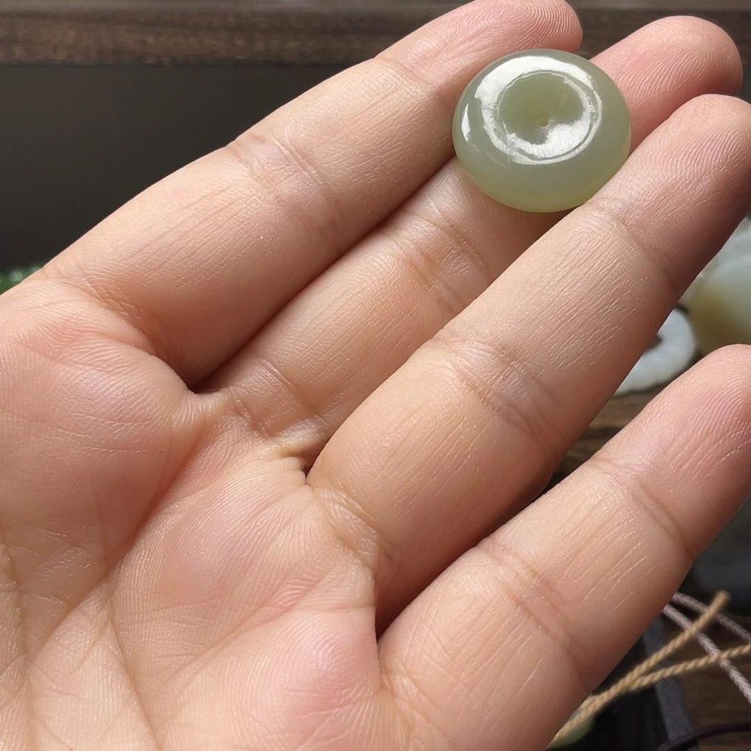 手绳未镶嵌和田玉