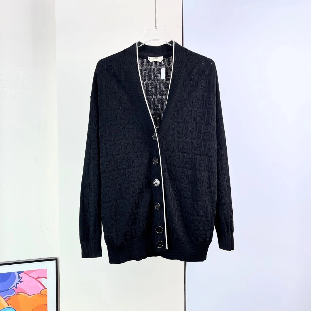 99新/Fendi/芬迪/开衫外套/38码/Xsp38774