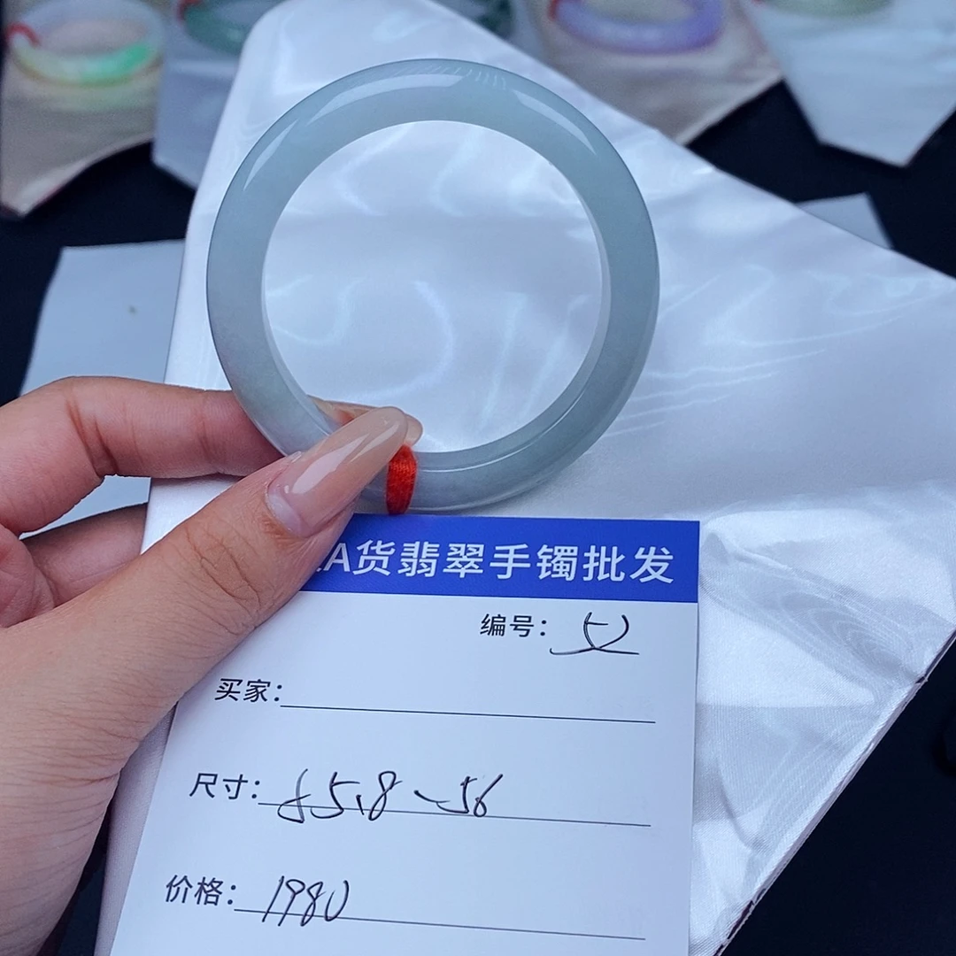 翡翠未镶嵌手镯百元手镯默认瑕疵