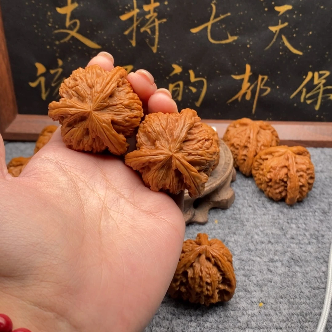 【闪购商品】吊坠文玩核桃顿*、