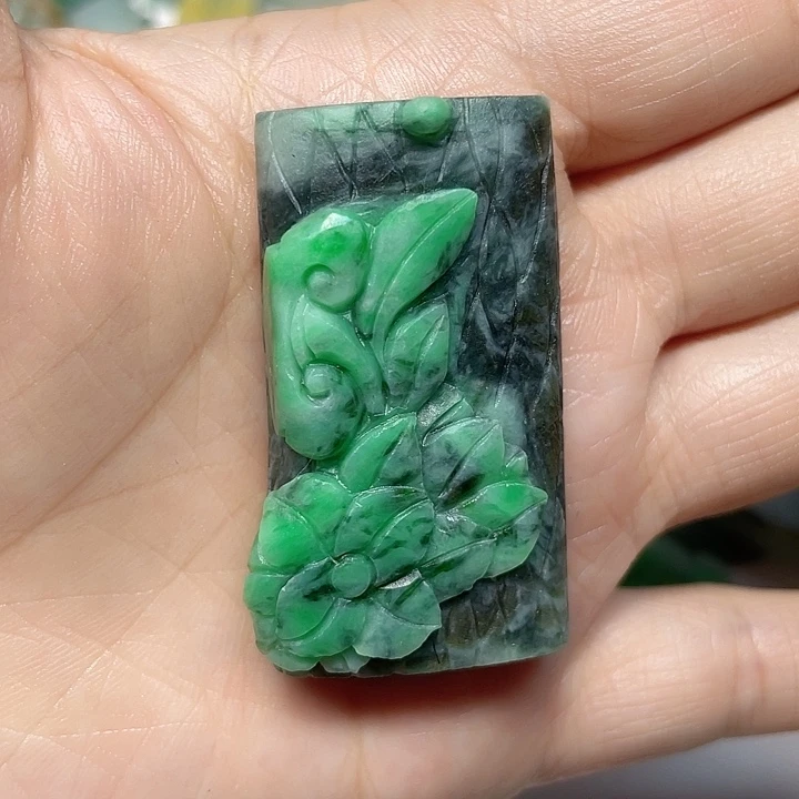 定制翡翠未镶嵌翡翠