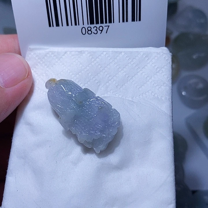 翡翠未镶嵌颈饰天光墟翡翠市场现金代购