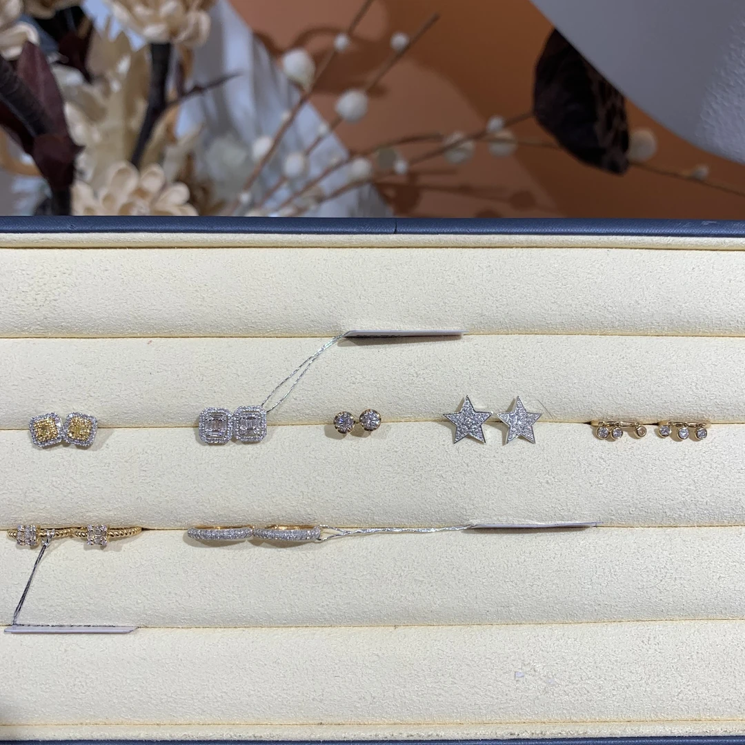 【一菲臻选】钻石耳饰-WE152|BZS4