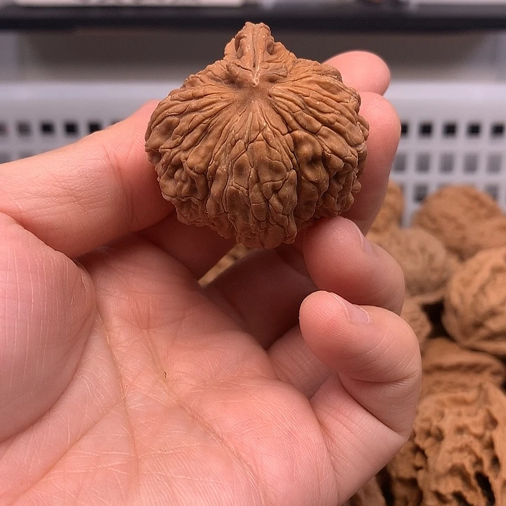 大***闪吊坠文玩核桃文玩核桃