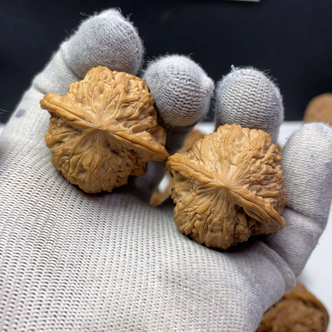 文玩核桃把件38龙洞峪全品无修