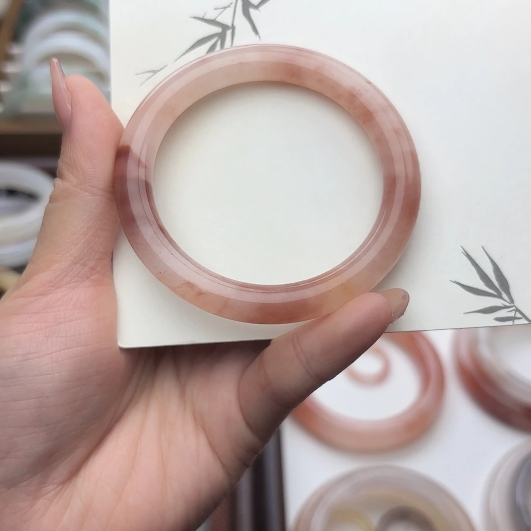 石英质玉未镶嵌手镯54.1圈口