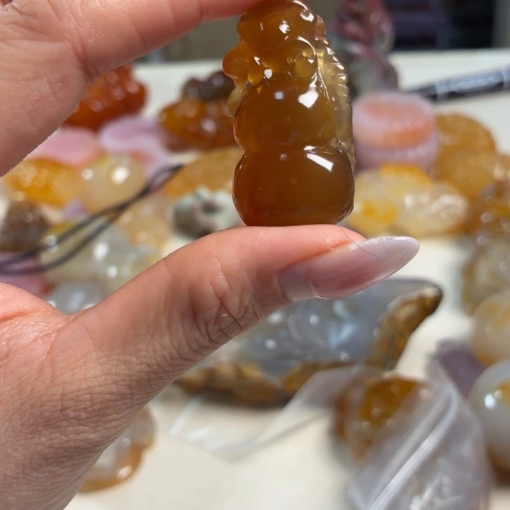 玛瑙/玉髓未镶嵌吊坠(不含链)