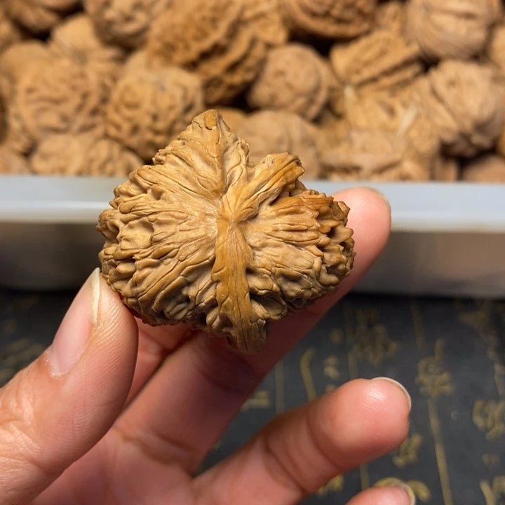 不***侠文玩核桃吊坠文玩核桃异形单只