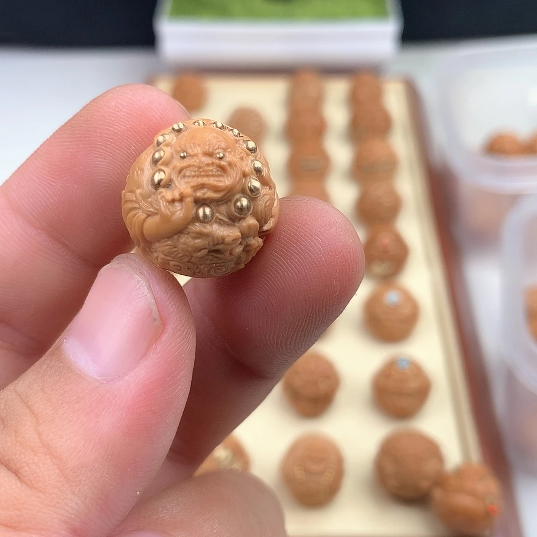 吊坠猴头核桃降龙