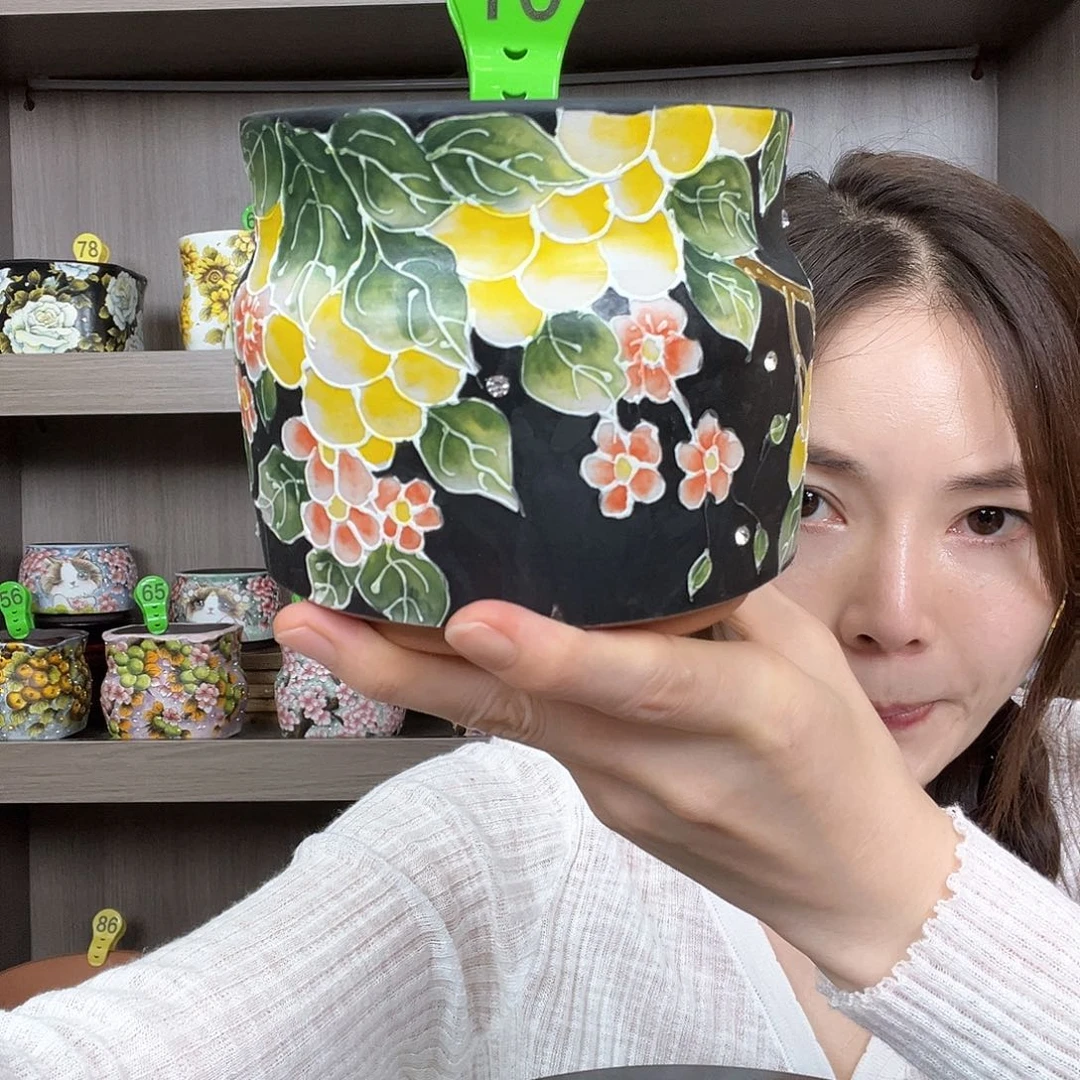 手绘陶瓷花盆口10.2高10.5