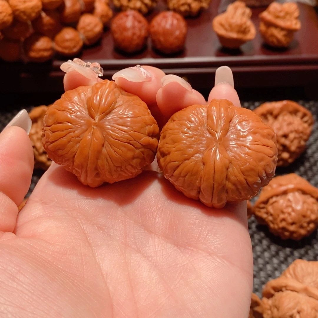 文玩核桃把件元宝