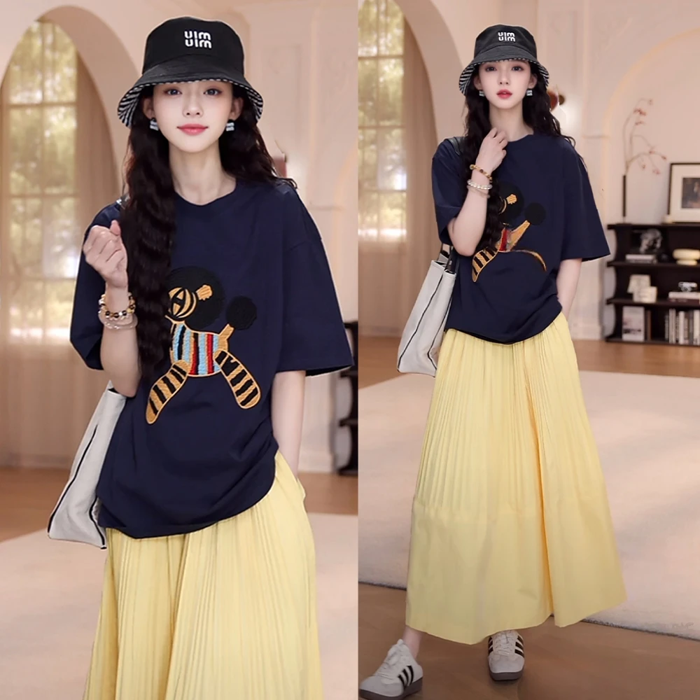 夏季新款休闲百搭宽松短袖t恤+高腰显瘦A字百褶半身长裙时尚套装