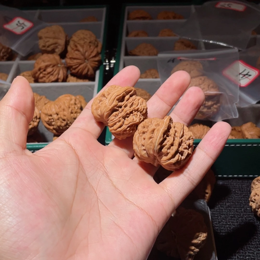 桃核把件自***?35全品拱桥楼