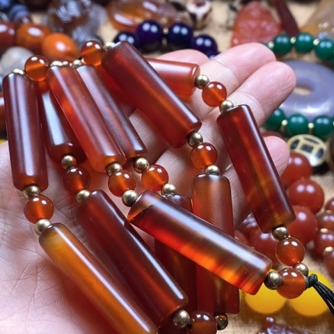 玛瑙/玉髓挂件未镶嵌