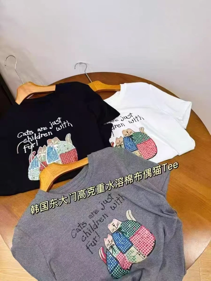 那简家9916 水溶细羊超糯胖猫卡通百搭短袖t恤