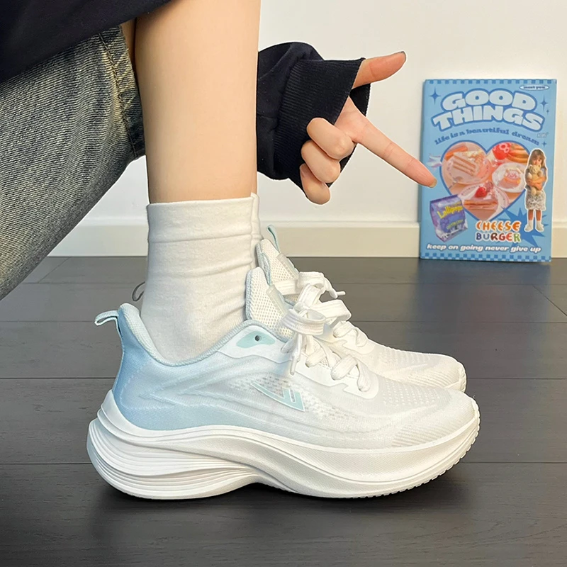 回力透气减震学生轻便厚底跑鞋运动时尚休闲潮鞋网面夏季女鞋薄款