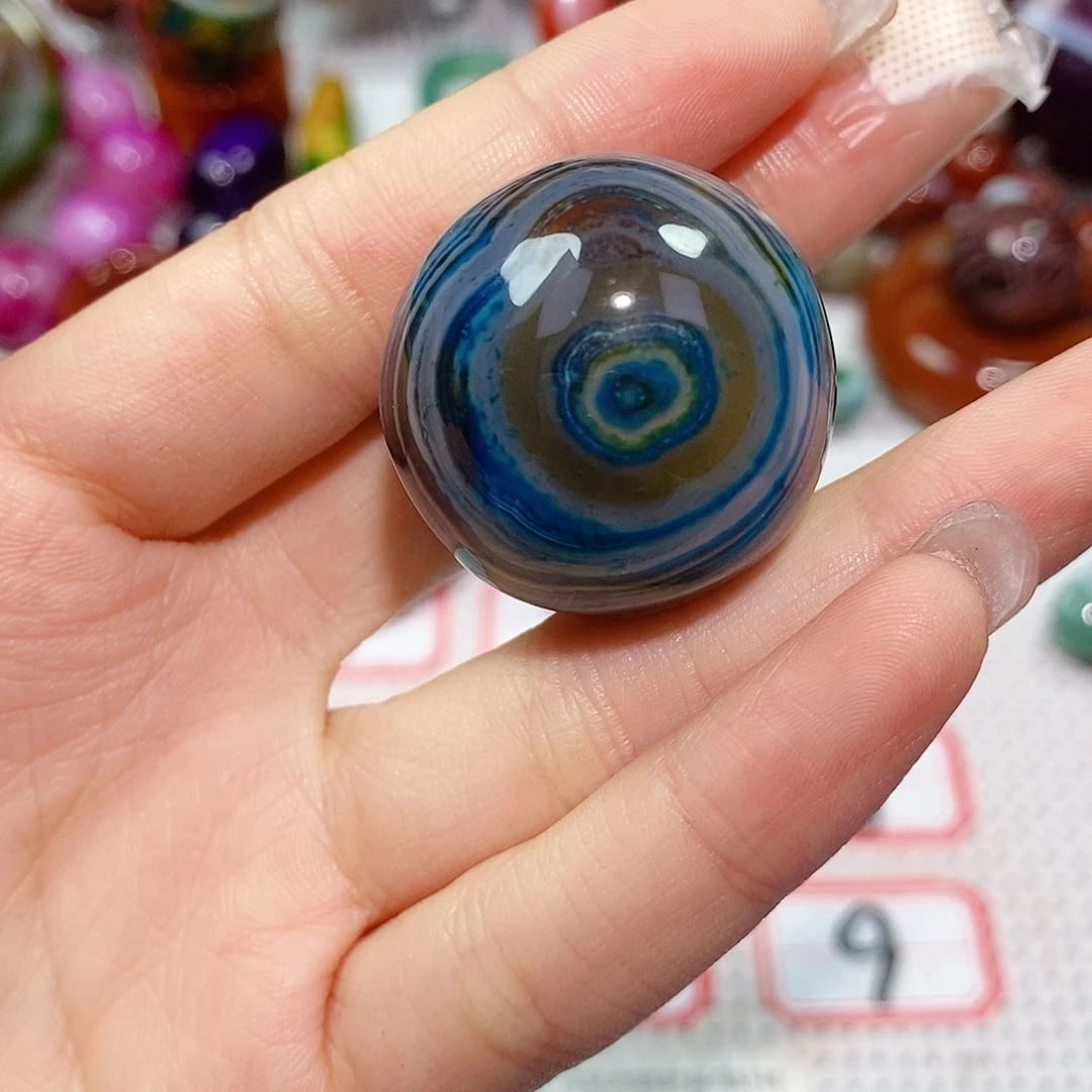 铁***)玛瑙/玉髓未镶嵌珠宝奇石