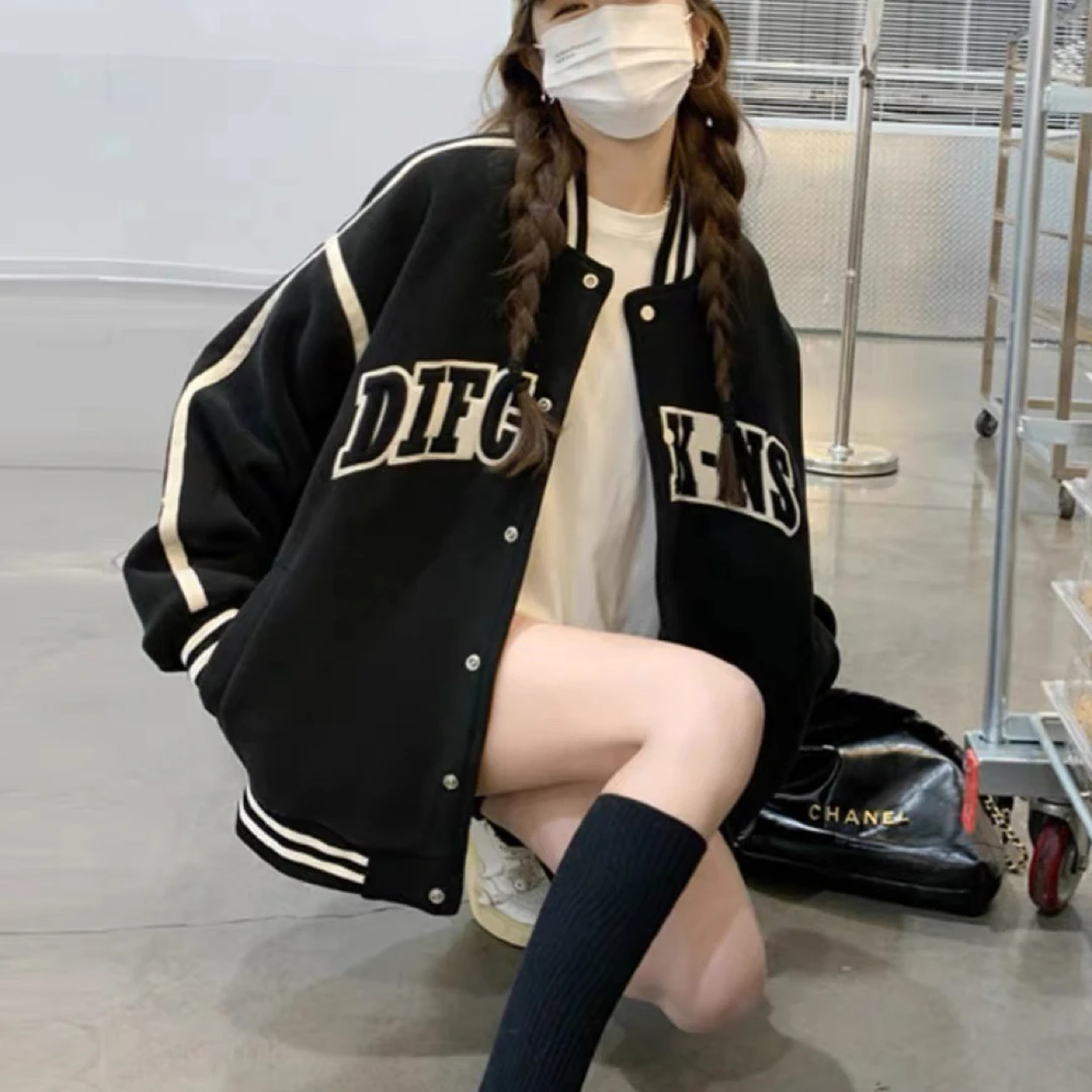 156 次品清货不退换美式复古字母DE棒球服外套