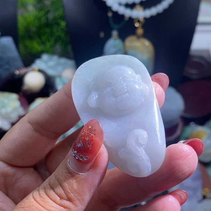 【闪购商品】颈饰未镶嵌翡翠佛