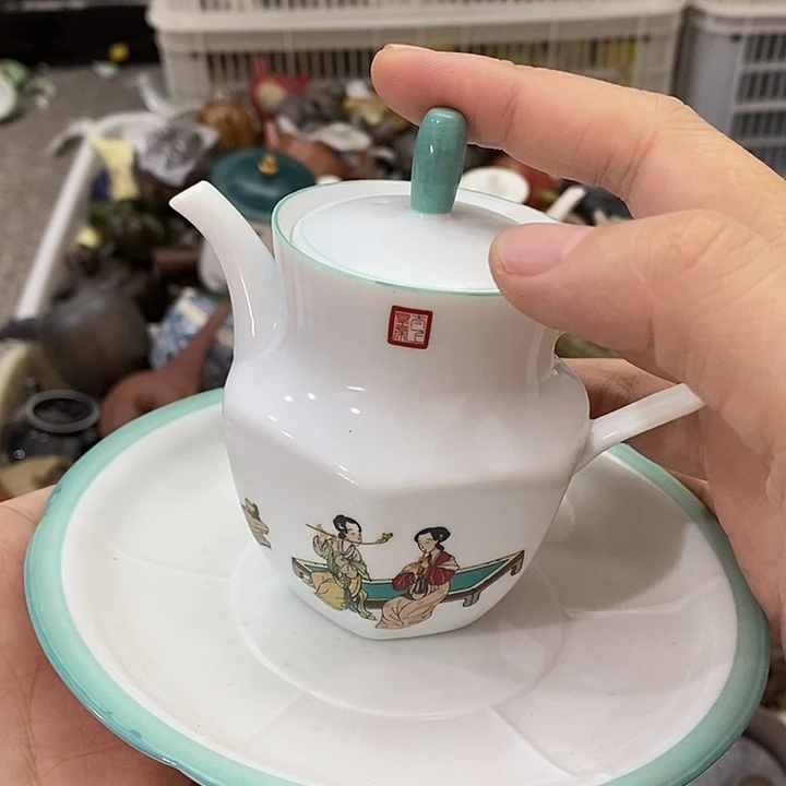 陶瓷艺术品及陶瓷制品