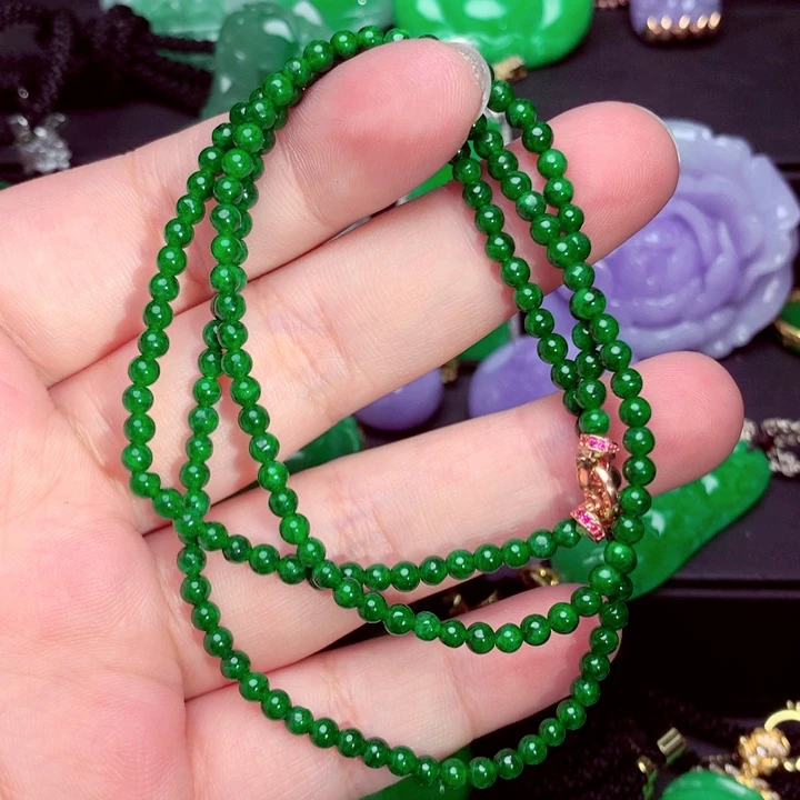 翡翠未镶嵌颈饰项链