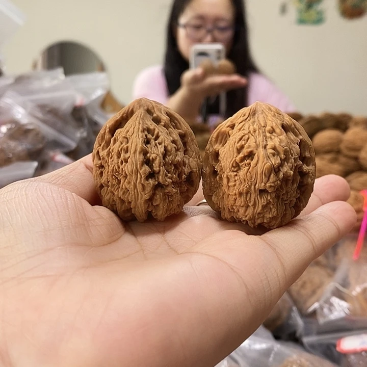 文玩核桃吊坠南疆35
